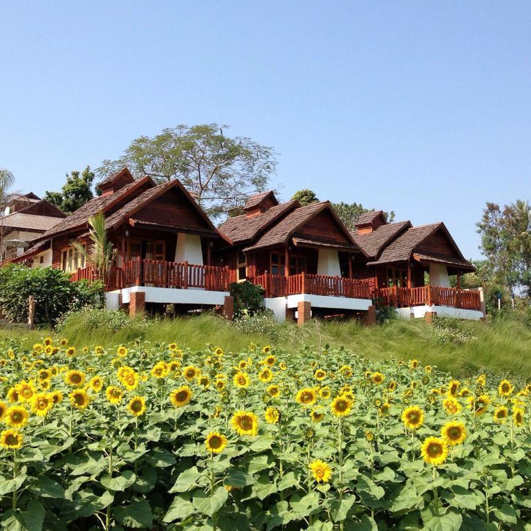 จิน แม่โขง วิว รีสอร์ท แอนด์ สปา เชียงแสน ภายนอก รูปภาพ